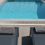 Villa Liotopos *