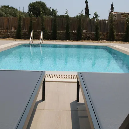 Liotopos Villa *