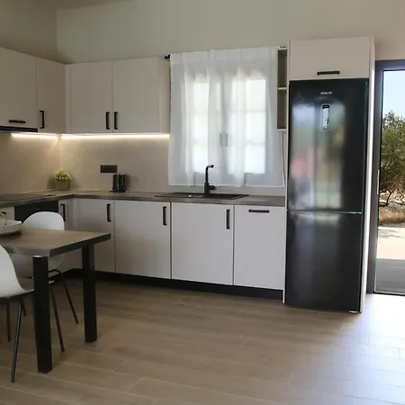 Villa Liotopos