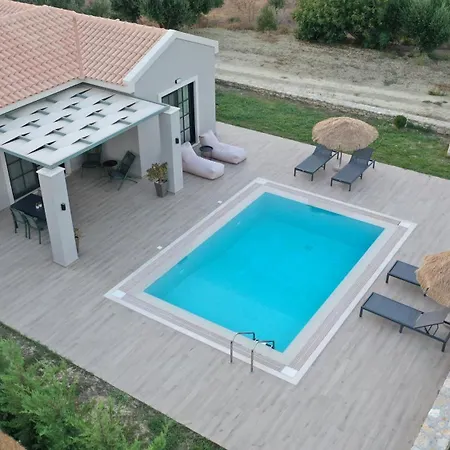 Villa Liotopos